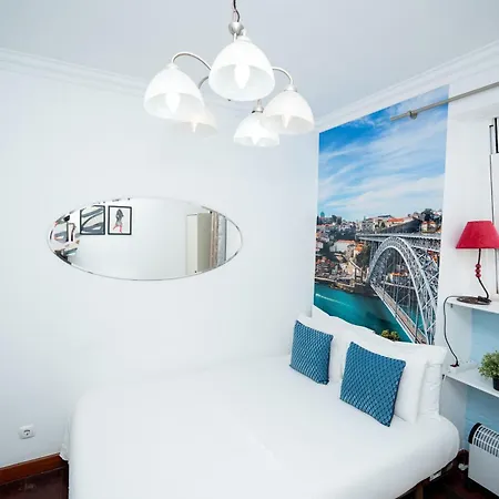 Spacious 3-bedroom With Open Terrace In * Lisboa