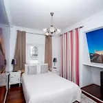 Spacious 3-bedroom With Open Terrace In
