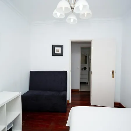 Apartment Spacious 3-bedroom 3 Double Bed 1 Sofa Bed 2 Bathroom With Open Terrace In *