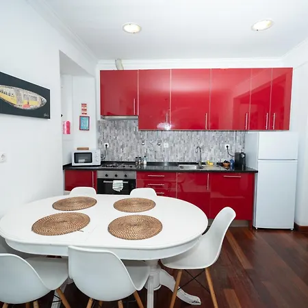 Apartment Spacious 3-bedroom 3 Double Bed 1 Sofa Bed 2 Bathroom With Open Terrace In