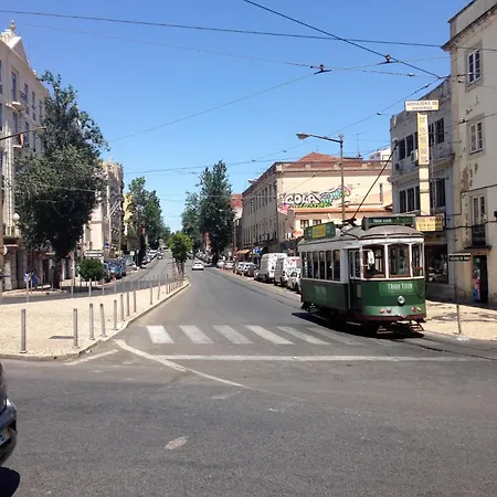 Spacious 3-bedroom With Open Terrace In *