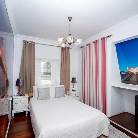 Spacious 3-bedroom With Open Terrace In