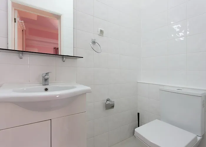 Open Trace Unique 3 Bedroom Located Centeral * Lisboa